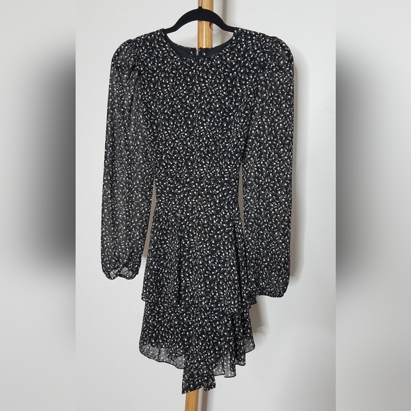 NWT Ditsy Floral Print Chiffon Mini Dress Size Small - Picture 5 of 8